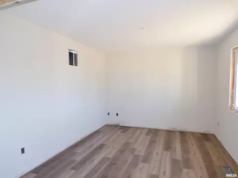 302 Elgin Ct, Washington, IL 61571 photo 10