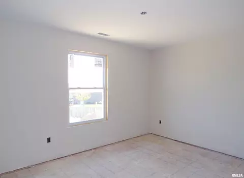 302 Elgin Ct, Washington, IL 61571 photo 19