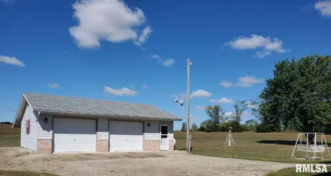29870 E Manito Rd, Manito, IL 61546 photo 7