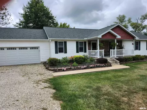 15531 E Geronimo Dr, Cuba, IL 61427 photo 4