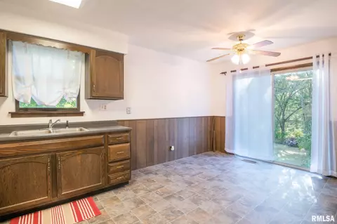 1611 Upper Spring Bay Rd, Metamora, IL 61548 photo 24