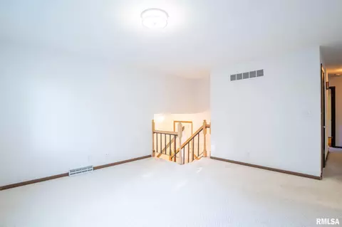 1611 Upper Spring Bay Rd, Metamora, IL 61548 photo 13