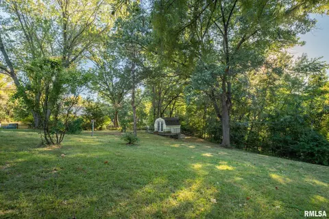 1611 Upper Spring Bay Rd, Metamora, IL 61548 photo 4