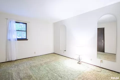 1611 Upper Spring Bay Rd, Metamora, IL 61548 photo 14