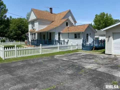 233 S White St, Macomb, IL 61455 photo 23