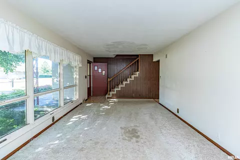 717 E Madison St, Metamora, IL 61548 photo 9