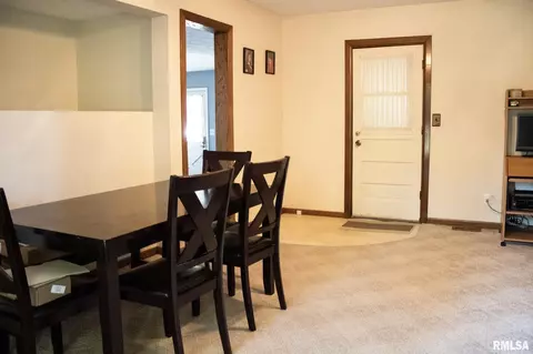 402 W Hill St, Eureka, IL 61530 photo 19