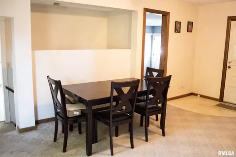 402 W Hill St, Eureka, IL 61530 photo 20