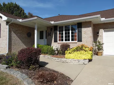 7911 W Bridlebrook Dr, Mapleton, IL 61547 photo 2