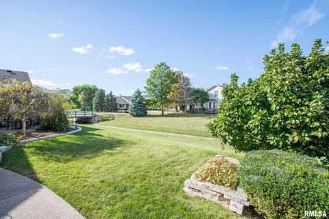 1101 E Tyler St, Morton, IL 61550 photo 6