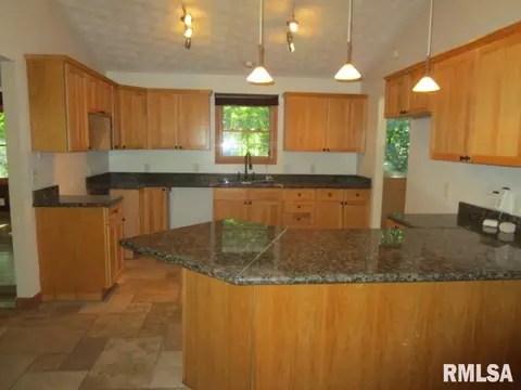 7201 S Ridgebrook Dr, Mapleton, IL 61547 photo 11