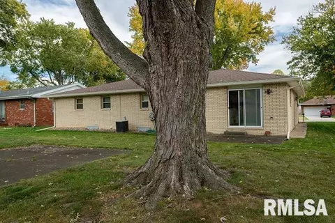721 S Kickapoo Ln, Peoria, IL 61604 photo 35
