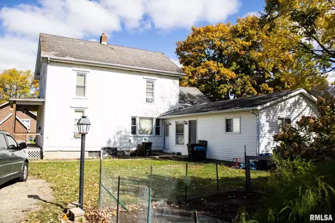 305 Leo St, Eureka, IL 61530 photo 7