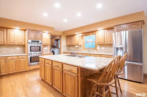 4015 S Wheatfield Rd, Mapleton, IL 61547 photo 8