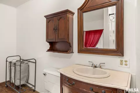 209 W Tower St, Eureka, IL 61530 photo 20