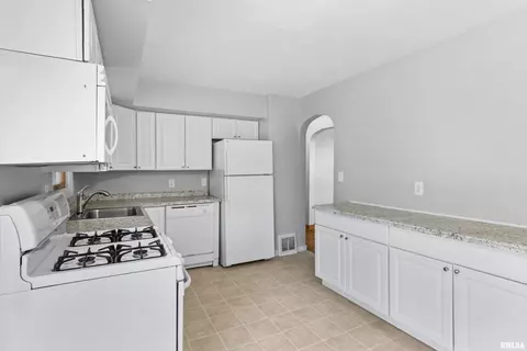 1010 Eldridge St, Washington, IL 61571 photo 23