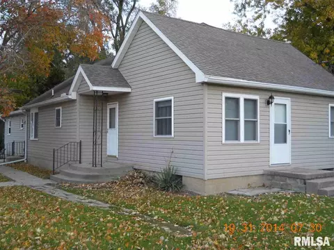 6321 W Farmington Rd, Peoria, IL 61604