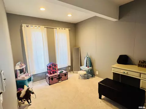 7 Heath Ct, Macomb, IL 61455 photo 30