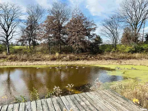 7 Heath Ct, Macomb, IL 61455 photo 9