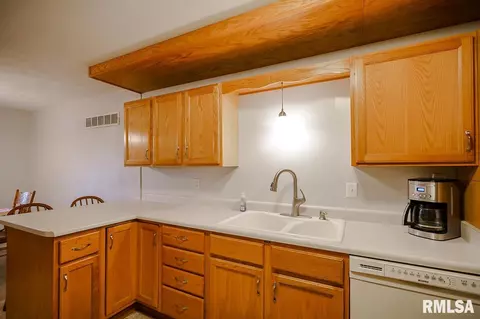 505 Timberlan Rd, Metamora, IL 61548 photo 19