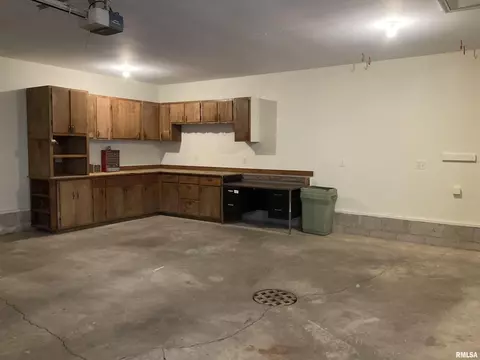 1167 Walnut St, Washington, IL 61571 photo 17