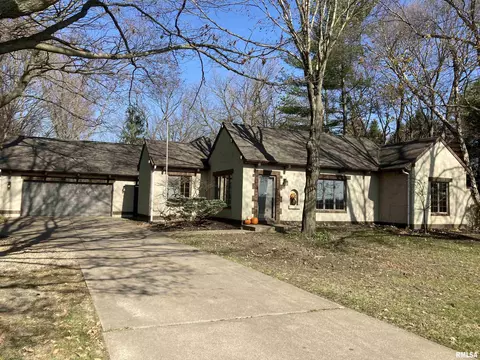 1167 Walnut St, Washington, IL 61571 photo 1
