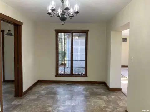 1167 Walnut St, Washington, IL 61571 photo 8