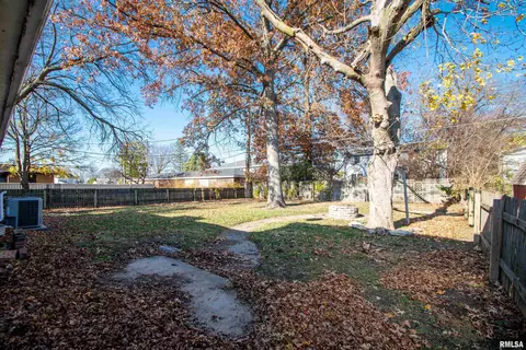 309 Harrison St, Morton, IL 61550 photo 37