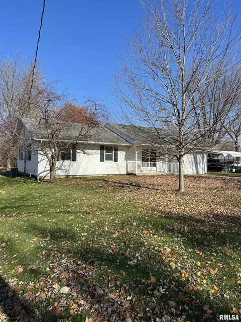 60 E Broadway St, Ipava, IL 61441 photo 10