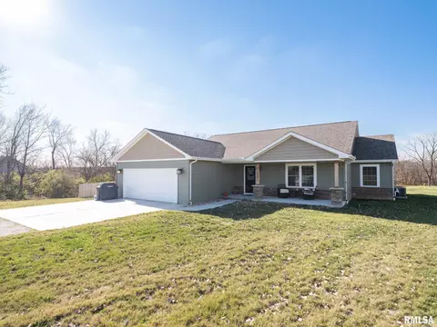 180 E Miller Rd, Edelstein, IL 61526 photo 1