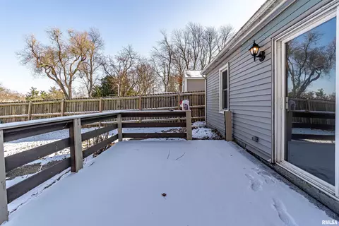 505 Jackson St, Washington, IL 61571 photo 21
