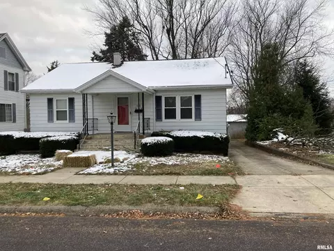 608 Eldridge St, Washington, IL 61571 photo 1