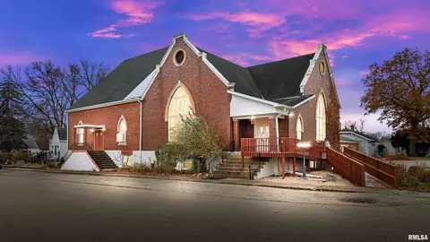 622 W Pine St, Chillicothe, IL 61523