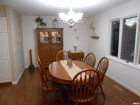 70 Lake Michael Dr, Macomb, IL 61455 photo 6