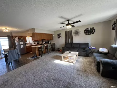 1104 E Wheeler St, Macomb, IL 61455 photo 19