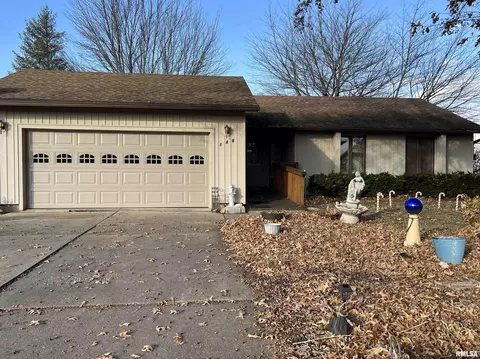 148 Harmony Ln, Macomb, IL 61455 photo 1