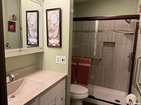 148 Harmony Ln, Macomb, IL 61455 photo 24