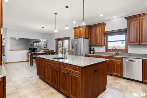104 Pinehurst Ln, Washington, IL 61571 photo 19