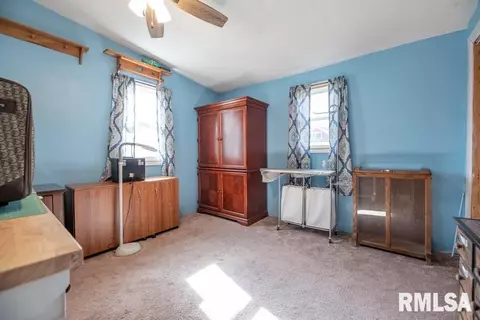 211 W 5th St, Delavan, IL 61734 photo 25