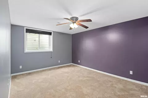 2101 W Miners Dr, Dunlap, IL 61525 photo 25