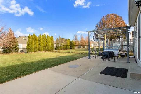 2101 W Miners Dr, Dunlap, IL 61525 photo 33