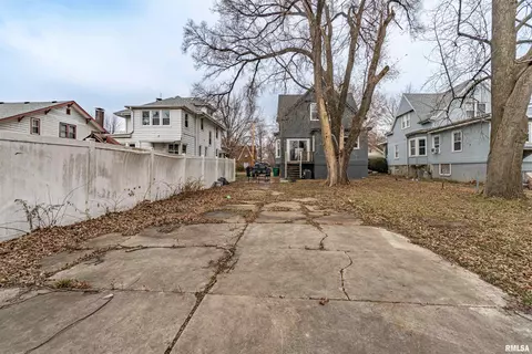 120 E Arcadia Ave, Peoria, IL 61603 photo 19