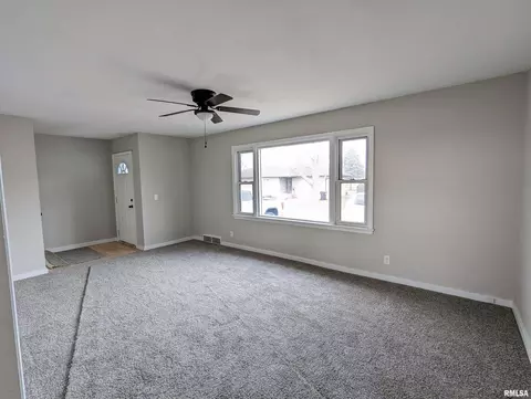 214 W Bertram St, Metamora, IL 61548 photo 16