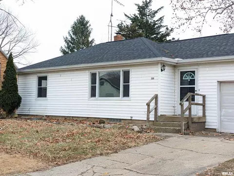 214 W Bertram St, Metamora, IL 61548 photo 2