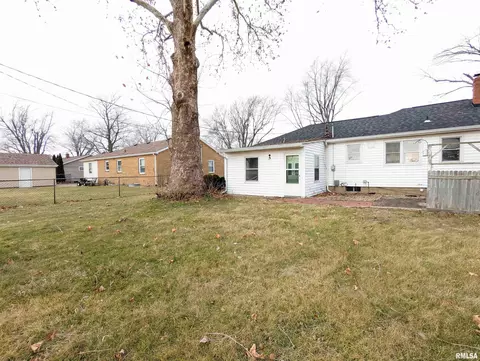 214 W Bertram St, Metamora, IL 61548 photo 9