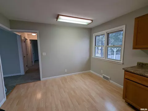 214 W Bertram St, Metamora, IL 61548 photo 61