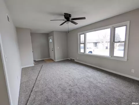 214 W Bertram St, Metamora, IL 61548 photo 22