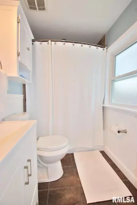 1004 E Seneca Pl, Peoria, IL 61603 photo 37