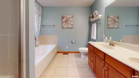 409 Bayside Dr, Germantown Hills, IL 61548 photo 28