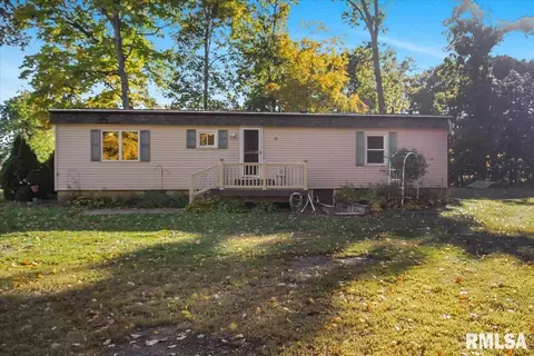 2135 County Road 900 E Rd, Lowpoint, IL 61545 photo 2